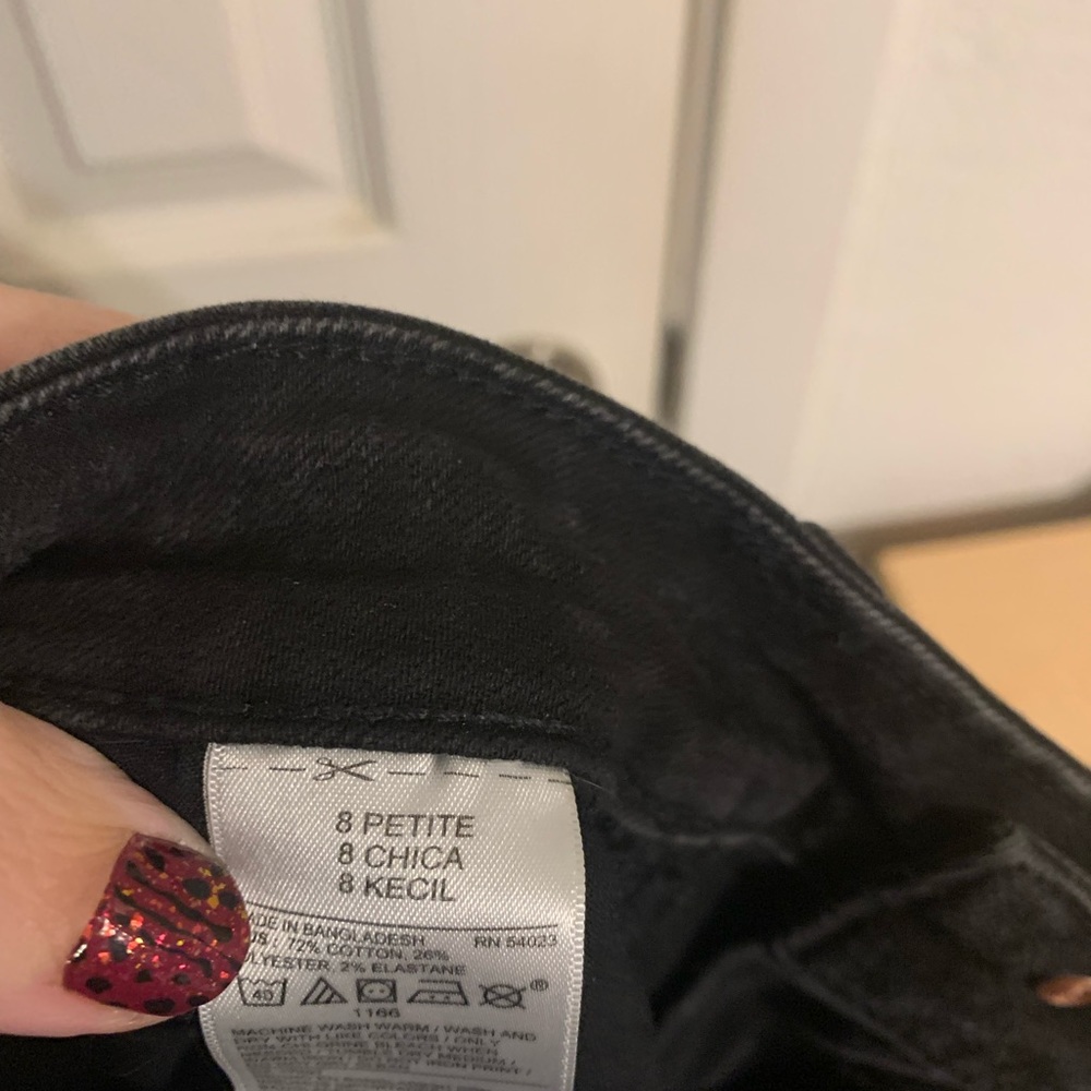 Jeans - Picture 3 of 4
